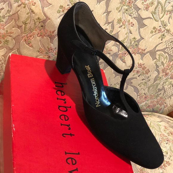 Vtg. 70s Herbert Levine T-Strap Pumps Black Suede Tea for Two - 7.5 N - Picture 7 of 10